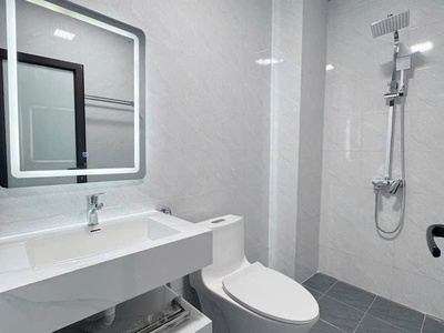 Chính chủ cần bán nhà tt đống đa 5 tầng 3 ngủ giá 5.850 tỷ có tl 3