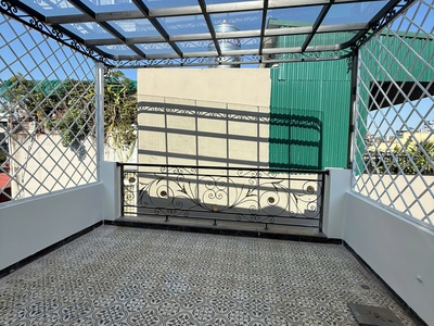 Chính chủ cần bán nhà tt đống đa 5 tầng 3 ngủ giá 5.850 tỷ có tl 4