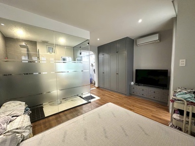 Bán nhà chính chủ - trần bình trọng - p5 bình thạnh - hẻm 5m - 4pn lớn - nhà 4 tầng - bán 7.7 tỷ - 4