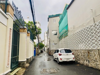 Nhà cũ tiện xây mới - 150m2 - khu toàn nhà cao tầng - xây làm chdv - chính chủ - bán 13.7 tỷ - tl - 2