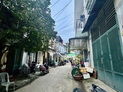 Bán gấp nhà đsố11 bhh gần aeon tân phú hẻm 6 thông gần mặt tiền 56m2-3 tầng nhỉnh 5 tỷ 0