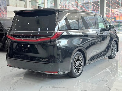 Giao ngay Lexus LM500h 4 chỗ VIP, sản xuất 2025, mới 100. 8