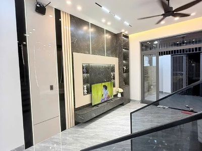 Bán nhà mới 2 tầng - full nội thất mặt tiền Đường Nguyễn Lai, Cẩm Lệ Đà Nẵng 2
