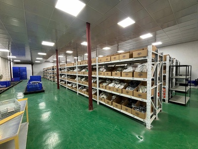 Cho thuê 500m2 kho tại Kim Chung. xã Thiên Lộc, tp Hà Nội 3