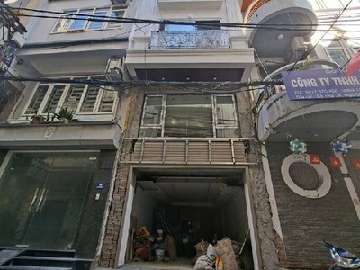 Nhà phân lô   ô tô tránh - thang máy- full nội thất- kinh doanh  42m2 - 7 tầng   23,2 tỷ. 0