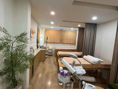 Mình cần share phòng spa trung tâm quận 1 4