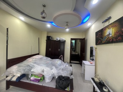 Chính chủ gửi bán nhà 4x20m, 3 tầng sân thượng, đối diện công viên cao lân   18 tỷ 2