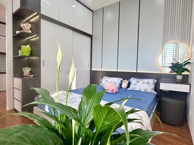 Căn hộ đẹp - phòng nào cũng có cửa sổ- vài bước ra hồ điều hòa- full nội thất 55/58m2 3