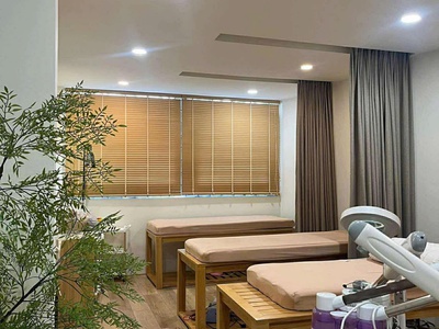 Mình cần share phòng spa trung tâm quận 1 2