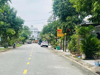 Bán lô góc sơn thủy 12 gần biển, 127.6m , vị trí đẹp hiếm, giá chỉ 10.5 tỷ 0