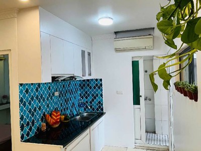 Căn hộ chung cư hàng hiếm - nhỏ xinh 2 ngủ - lô góc - thang máy - sổ riêng như cc bình thường 4