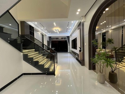 Bán nhà mặt tiền lê lai, mt khu bàu cát, tân bình 4,6 14 4 tầng 11,5 tỷ 0