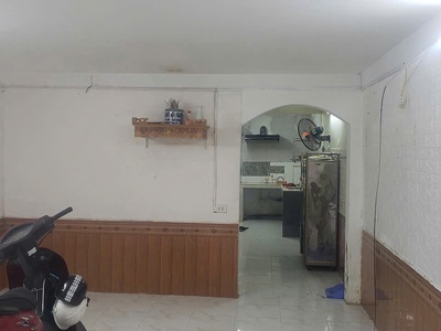 Cho thuê nhà ngõ 93 hoàng văn thái, 50m x 2 tầng, 2pn, 2 wc, 8 triệu/tháng 3