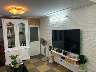 Bán nhà mạc thị bưởi 32/35m2. 5 tầng. mặt tiền 3.8m. giá 8.85 tỷ hai bà trưng hà nội 2