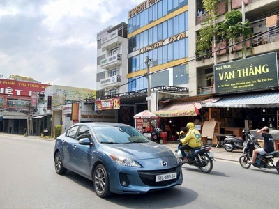 Cơ hội sở hữu nhà phố 4 tầng   lửng trên mặt tiền đường 8.5m tại Trung tâm Linh Tây, Thủ Đức 0