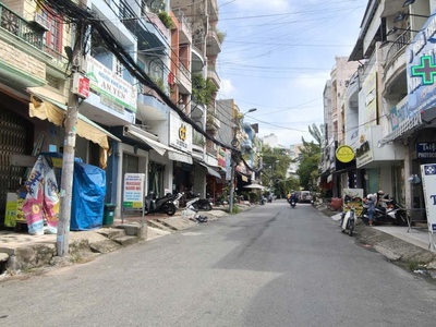 Cơ hội sở hữu nhà phố 4 tầng   lửng trên mặt tiền đường 8.5m tại Trung tâm Linh Tây, Thủ Đức 1