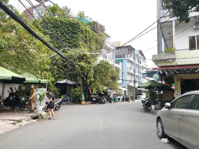 Cơ hội sở hữu nhà phố 4 tầng   lửng trên mặt tiền đường 8.5m tại Trung tâm Linh Tây, Thủ Đức 7