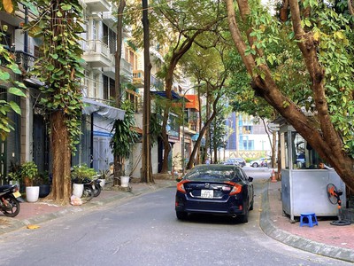 Phân lô trung yên, ô tô hạn chế kinh doanh, 100m, mt 5m, 28 tỷ 1