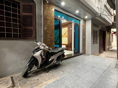 Nhà phố khương đình-40m 7tầng, thang máy-ngõ thông ô tô con đỗ cách 10m- nhỉnh 12 tỷ 4