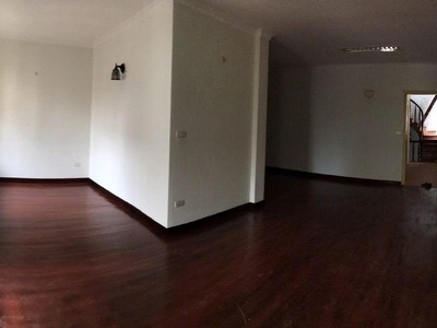 Chính chủ bán nhà gấp căn nhà 4 tầng tại số 19 ngõ 42 đường an dương vương, phú thượng, tây hồ, hà 2