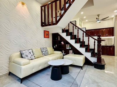 Nhà đẹp thạnh lộc 15, 3 lầu 4 phòng ngủ, giá rất yêu thương 1