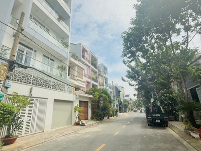 Giảm 500tr gấp bán chdv mặt tiền lê lâm tân phú 80m2 4 tầng nhỉnh 10 tỷ 1