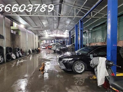 547m    mặt phố bát khối   mt 14m   1 tầng 2