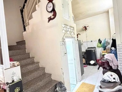 Nhà đẹp, 2 tầng - dt 40m2 - tân phú -  gần chợ tân hương   nhỉnh 4tỷ 2