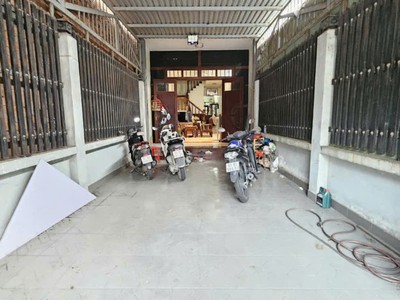 Nhà đẹp - mặt tiền - cần bán nhanh nhà vị trí đắc địa kp thống nhất phường dĩ an, bình dương 4