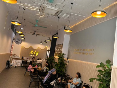 Share chung mặt bằng ki-ốt tại hh linh đàm 2