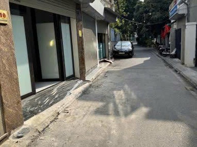 Chính chủ bán nhà đức giang 5 tầng thang máy 45m2 mt: 4m 0