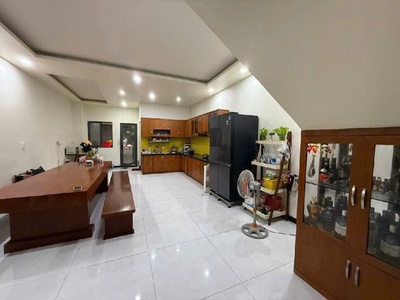 Biệt thự mặt tiền 200m đường thạnh mỹ lợi,p.thạnh mỹ lợi dt 8x26 ngang khủng vị trí gần đảo kim 1