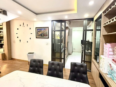 Cho thuê nhà nguyên căn Vạn Mỹ , Ngô Quyền . Phù hợp làm văn phòng , spa 1