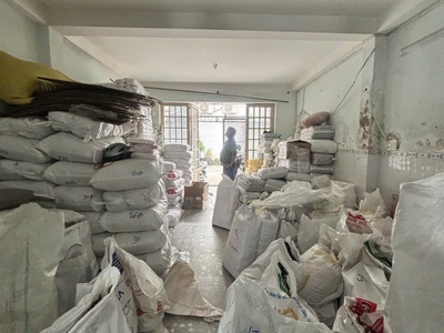 Bán gấp nhà đsố 4 ngay ngã tư 4 xã giáp tân phú hẻm 6 thông 48m2-3 tầng nhỉnh 4 tỷ 2