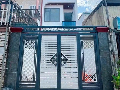 Bán Nhà 1 Trệt 1 Lầu Gần Bến Xe Miền Đông Mới Sổ Hoàn Công 0