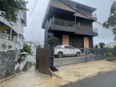 Bán biệt thự đường Lương thế vinh, phường 3, đà Lạt. 500m đến hồ Xuân Hương. 2