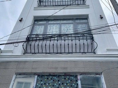 Nhà cực phẩm phong cách Indochine 1 trệt 3 lầu gần bến xe buýt hiệp thành q12 3