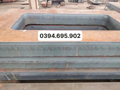 Gia công tấm thép dày Hợp kim Cacbon theo yêu cầu 3