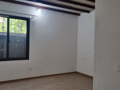 Cho thuê nhà mới 80m2, 2 tầng thiết kế 2 phòng ngủ rộng tại Đông Ngạc Hà Nội 1