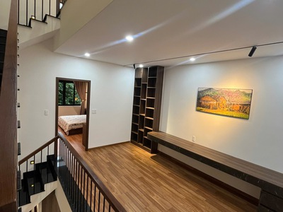 Không có chỗ chê nhà 3 tầng cực đẹp mặt tiền THANH HOÁ,HOÀ XUÂN,có gara ôtô, sát Võ An Ninh 7