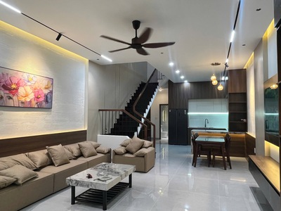 Không có chỗ chê nhà 3 tầng cực đẹp mặt tiền THANH HOÁ,HOÀ XUÂN,có gara ôtô, sát Võ An Ninh 0