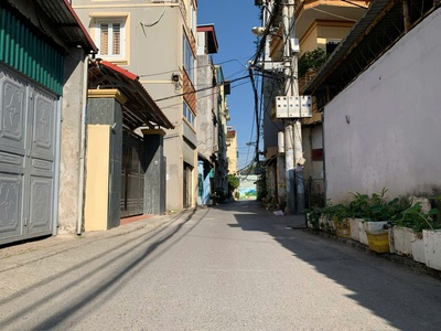 Nhà đẹp chính chủ - giá tốt - vị trí đẹp chỉ 3 bước ra cầu chui ngô gia tự, oto đỗ cổng 0