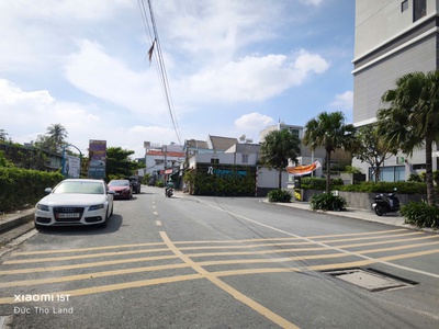 Bán đất tặng 2 dãy trọ 9x10m thạnh lộc 08, ngay ngã tư ga giá chỉ hơn 4 tỷ 0