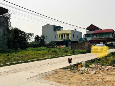 Đất thổ cư tổ 9 thị trấn quang minh mê linh hn, mặt tiền 16m nở hậu sâu 18m đường ôtô 4m 1