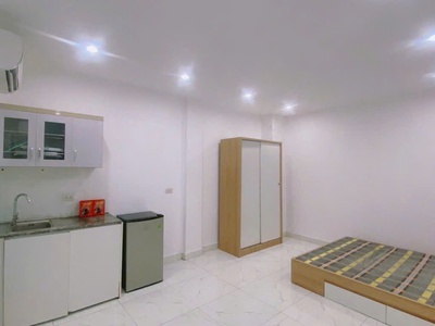 1 nhà ra phố - p đồng nhân, 3 bước ra hồ hương viên - nhà xây mới, dt 44m, 06 tầng. 2