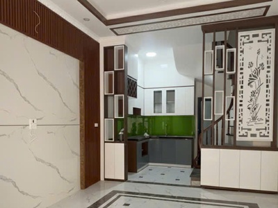 Nhà đẹp chính chủ - giá tốt - vị trí đẹp chỉ 3 bước ra cầu chui ngô gia tự, oto đỗ cổng 3