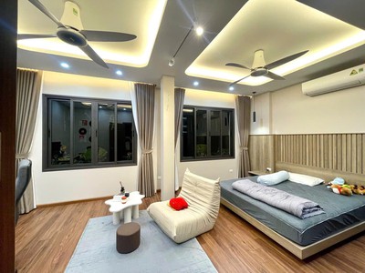 Chính chủ cần chuyển nhượng căn liền kề có thang máy, hai mặt thoáng- phường phương liệt, tp hà nội 3