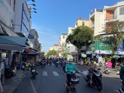 Mặt tiền độc lập, đoạn ngay chợ sầm uất nhất nhà 4 tầng chỉ 8.95 tỷ 3