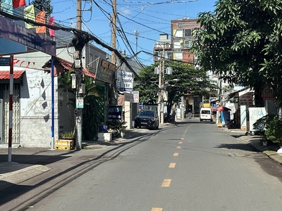 Chỉ 17 tỷ có nhà hxt thông 12m 4 lầu ngang 4.5m 158m2 ngay emart phan huy ích kd đỉnh. 2