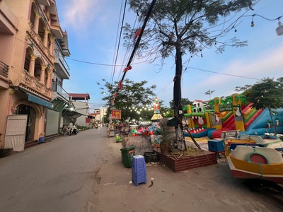 Cc ra hàng 54m đất đức thượng, lô góc 2 thoáng, gần hồ điều hòa, giá đầu tư 0